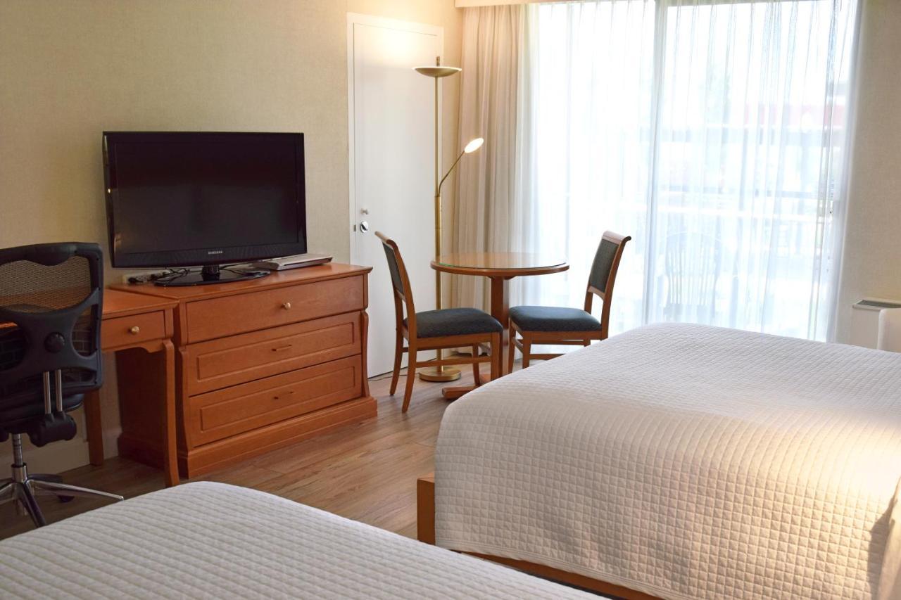 Hotel Castel Granby Zewnętrze zdjęcie